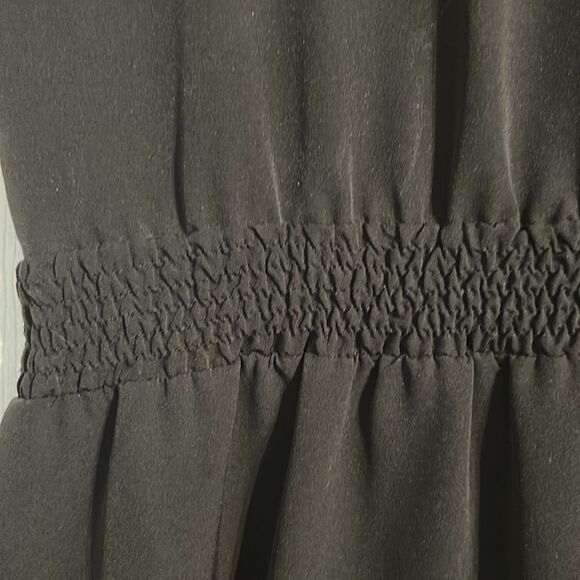 SILENCE & NOISE Urban Outfitters Size X-Small Black Strappy Mini Dress Pull On - Picture 6 of 7